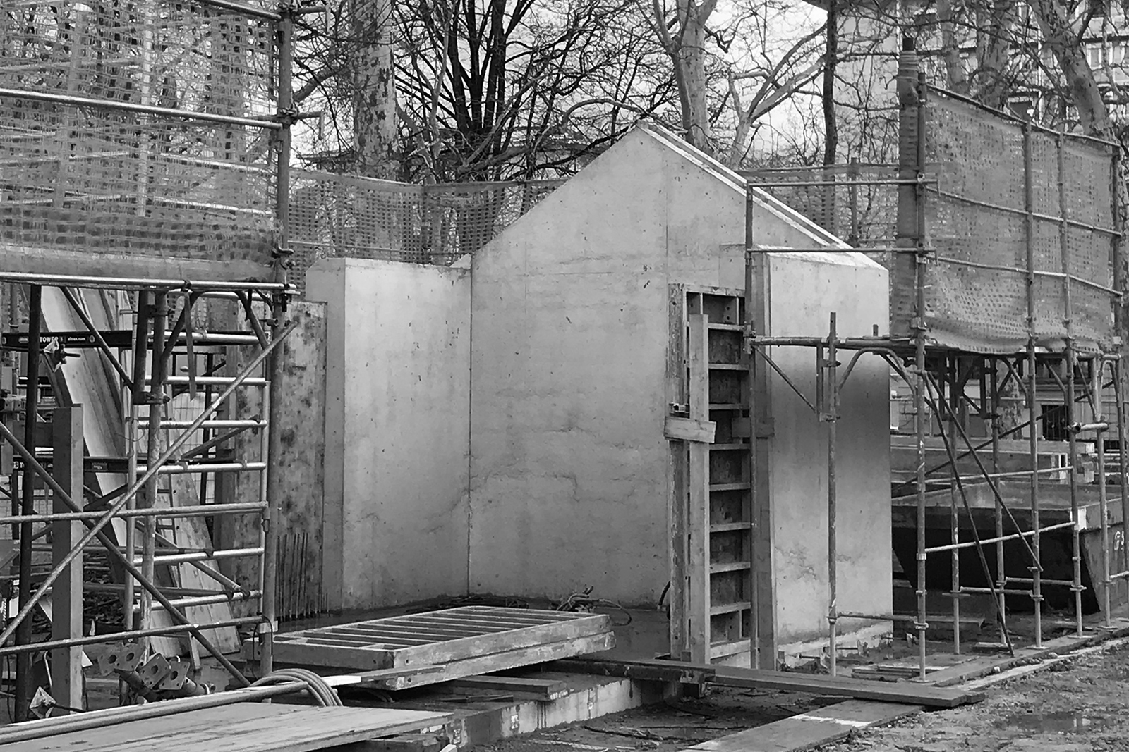 CZ_039_CLARA_Rohbau_BW.jpg